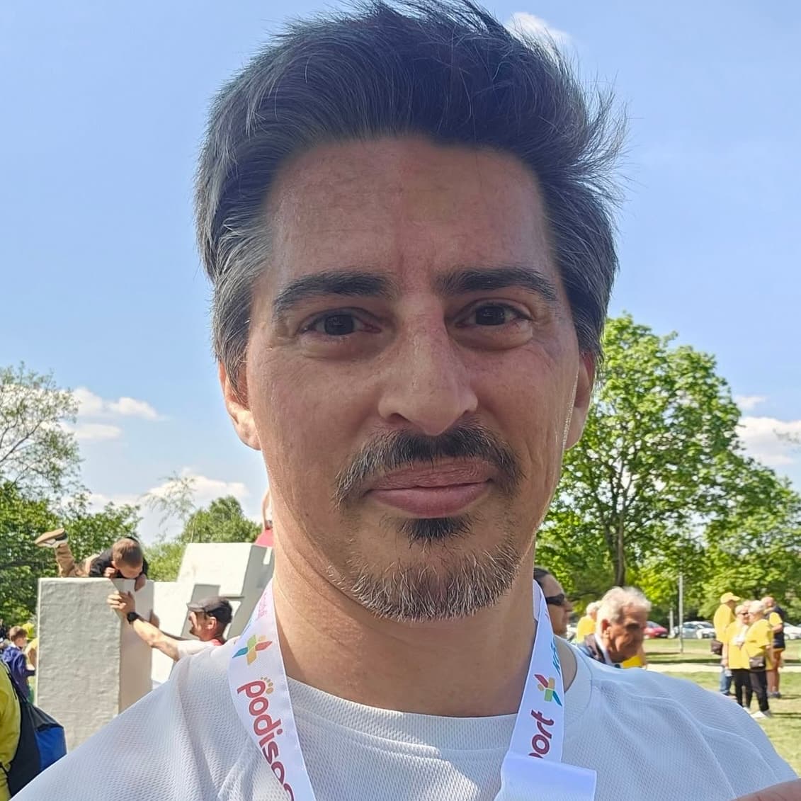 Pozsonyi Ákos